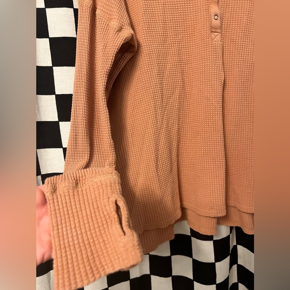 Aerie Offline Themal Long Sleeve Top - Picture 5 of 10